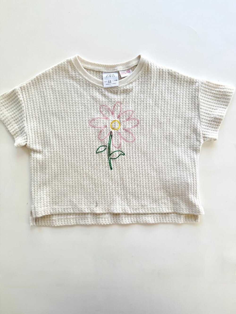 Zara Girls Waffle Knit Flower Embroidered Top – Size 4-5 Years (110cm)